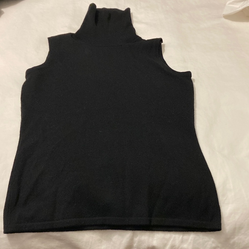 TSE black, cashmere sleeveless top xs